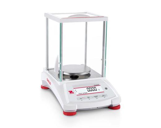 Pioneer Precision Lab Balance with draftshield