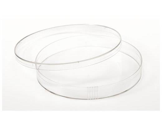 NUNC sterile Petri Dishes