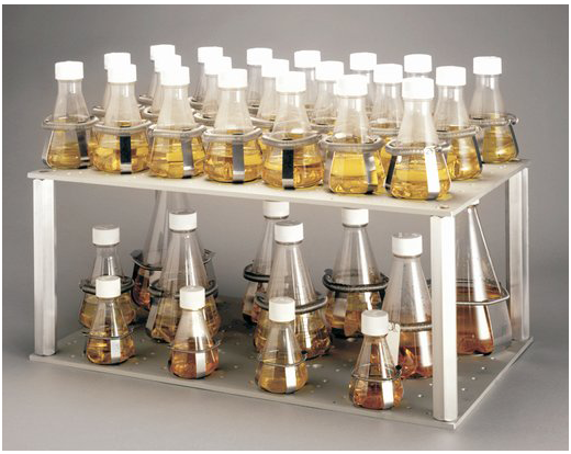 Universal Clamps for MaxQ 4000, 4450, 6000, and Solaris Shakers