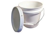 Container with lid