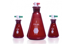 Erlenmeyer Flask with a Color-Coded Standard Taper PTFE Stopper